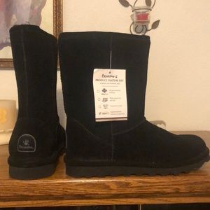 ❤️Bearpaw, NWOB, size 9 boots